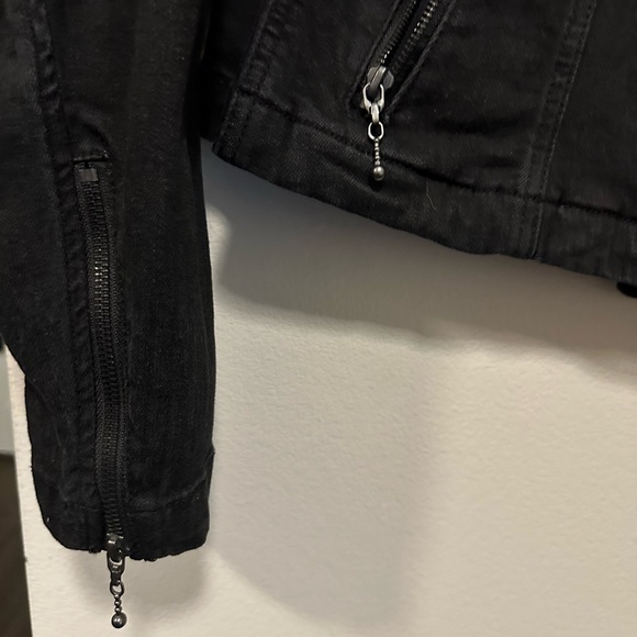 NWOT TORRID JACKET - Picture 3 of 5